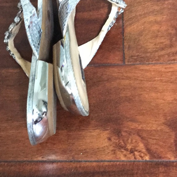 Sandals - Picture 2 of 3